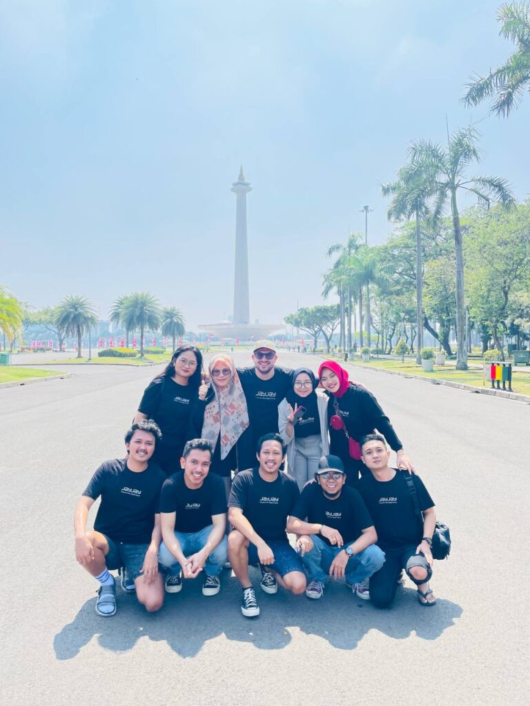 JayJay memperluas horison pendidikan dengan kantor baru di Makassar