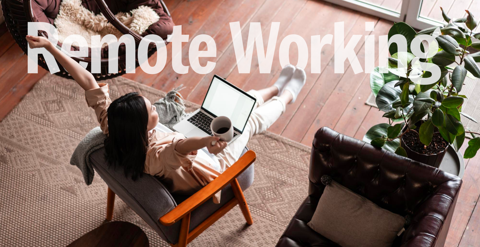 Ilustrasi gaya hidup remote working sebagai strategi efisiensi finansial bagi pekerja Indonesia